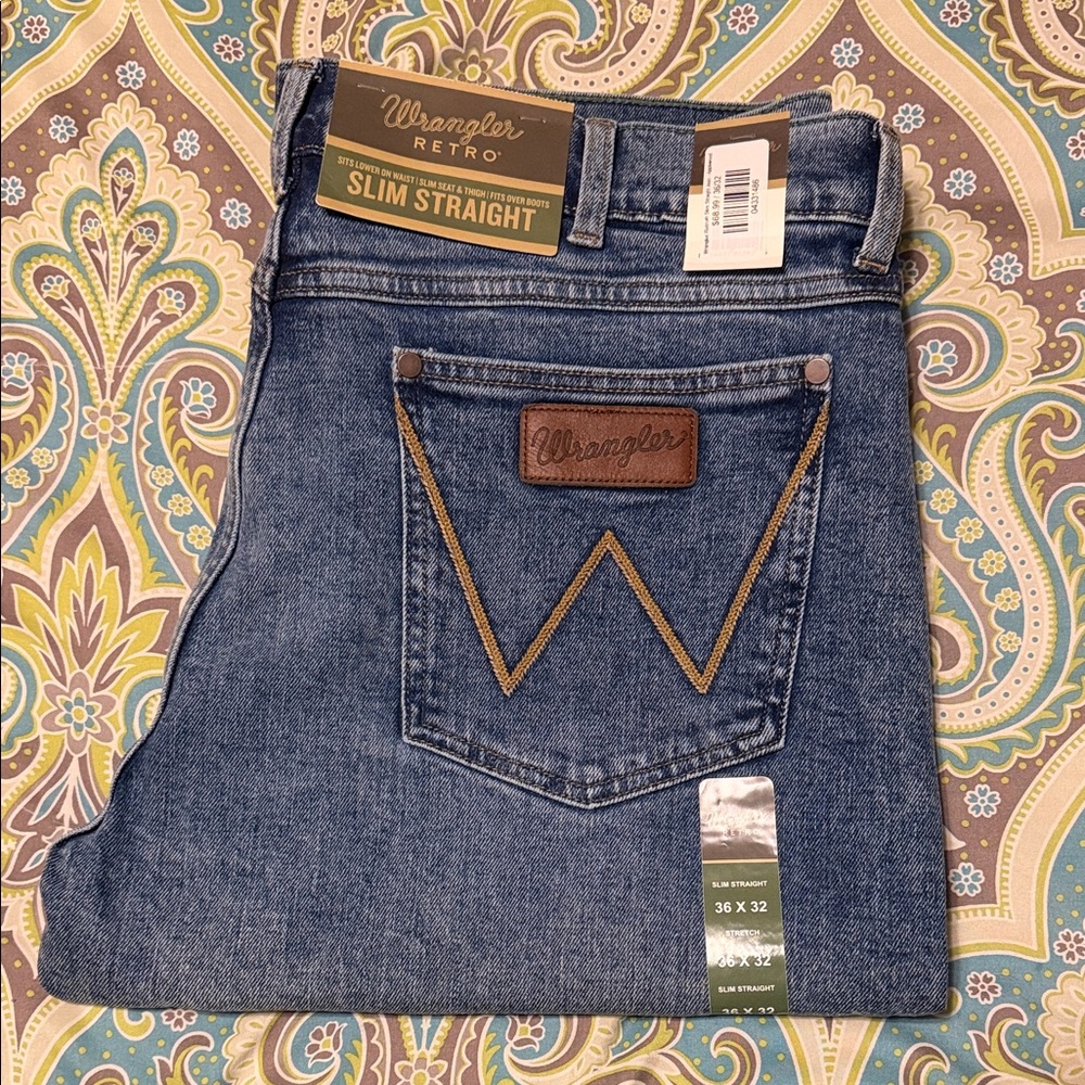 Wrangler Retro Slim Straight Men's Jeans - Classic Denim
